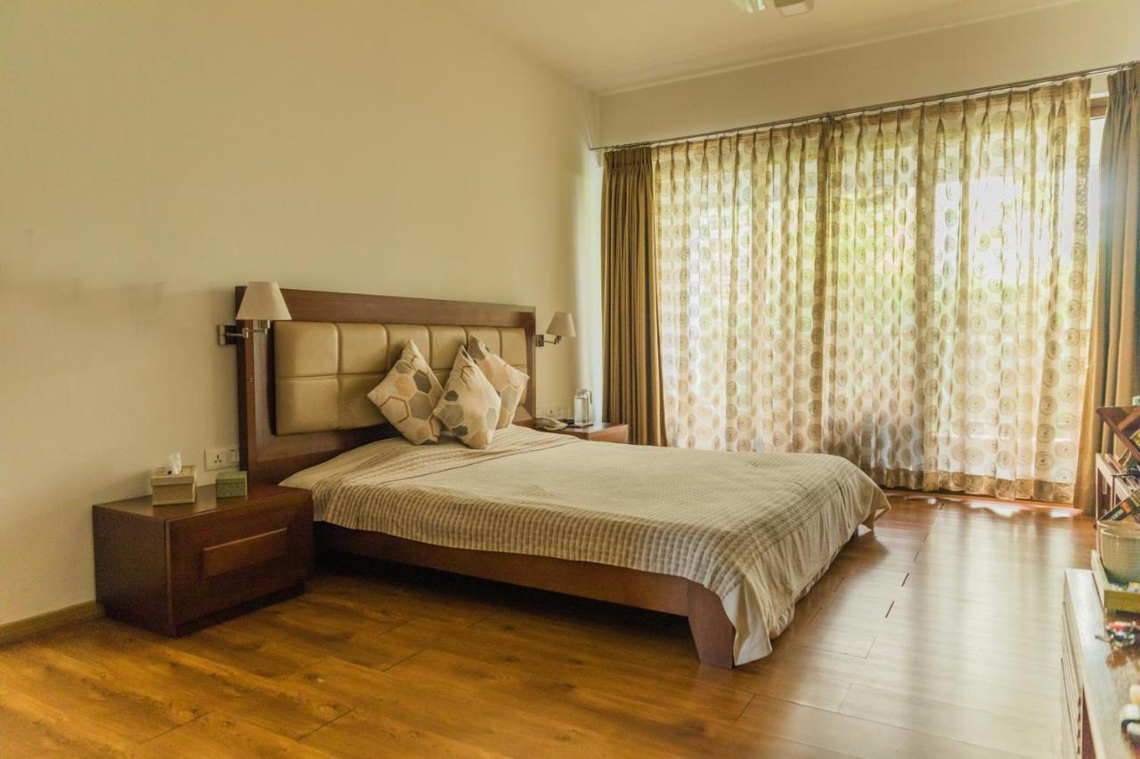 Frangipani Villa อันจูนา ภายนอก รูปภาพ