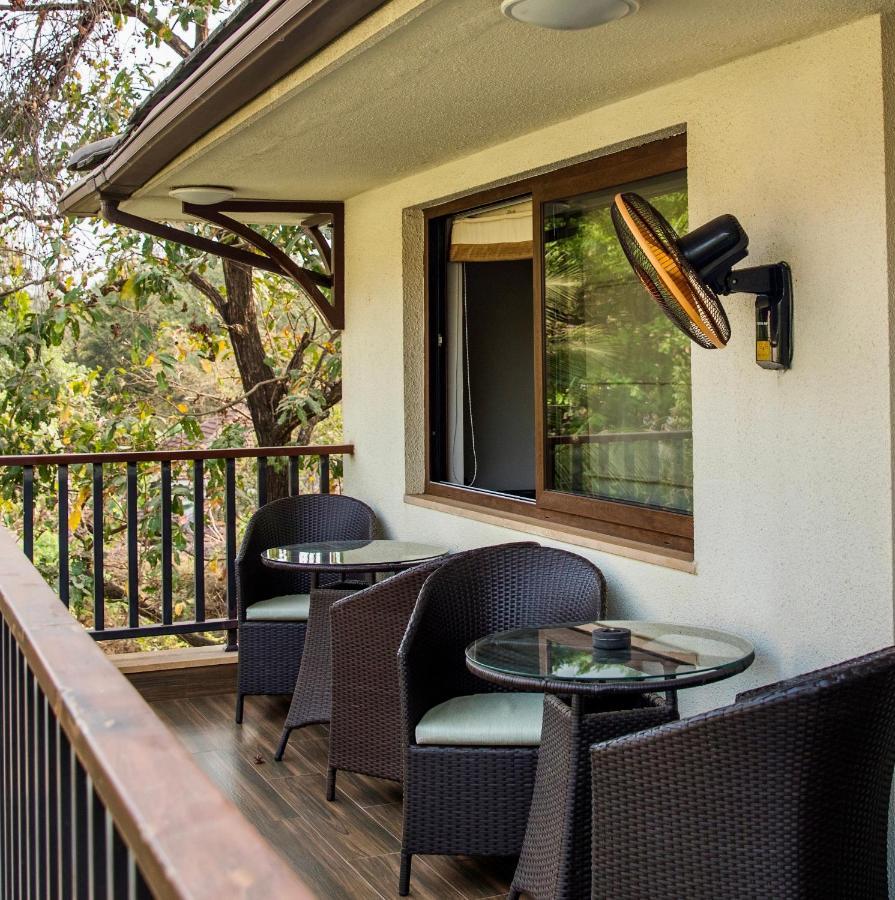Frangipani Villa อันจูนา ภายนอก รูปภาพ