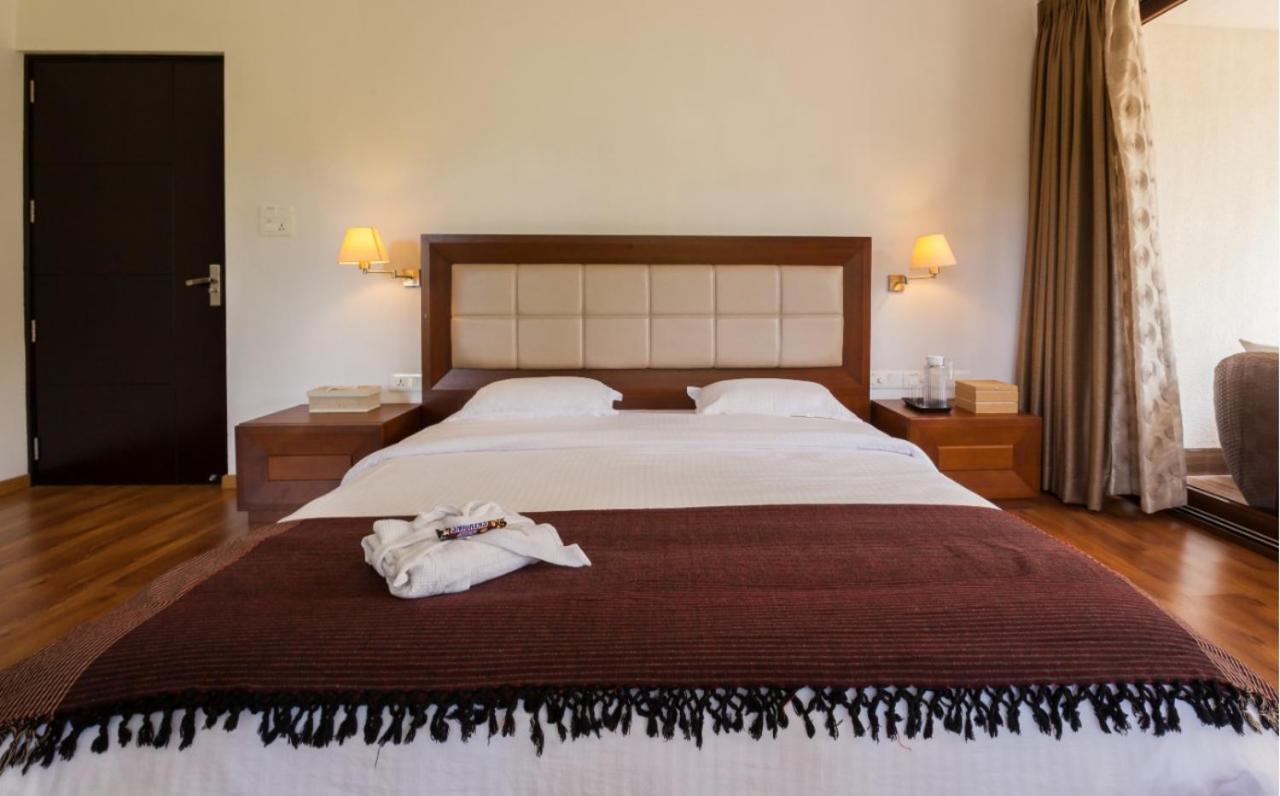 Frangipani Villa อันจูนา ภายนอก รูปภาพ
